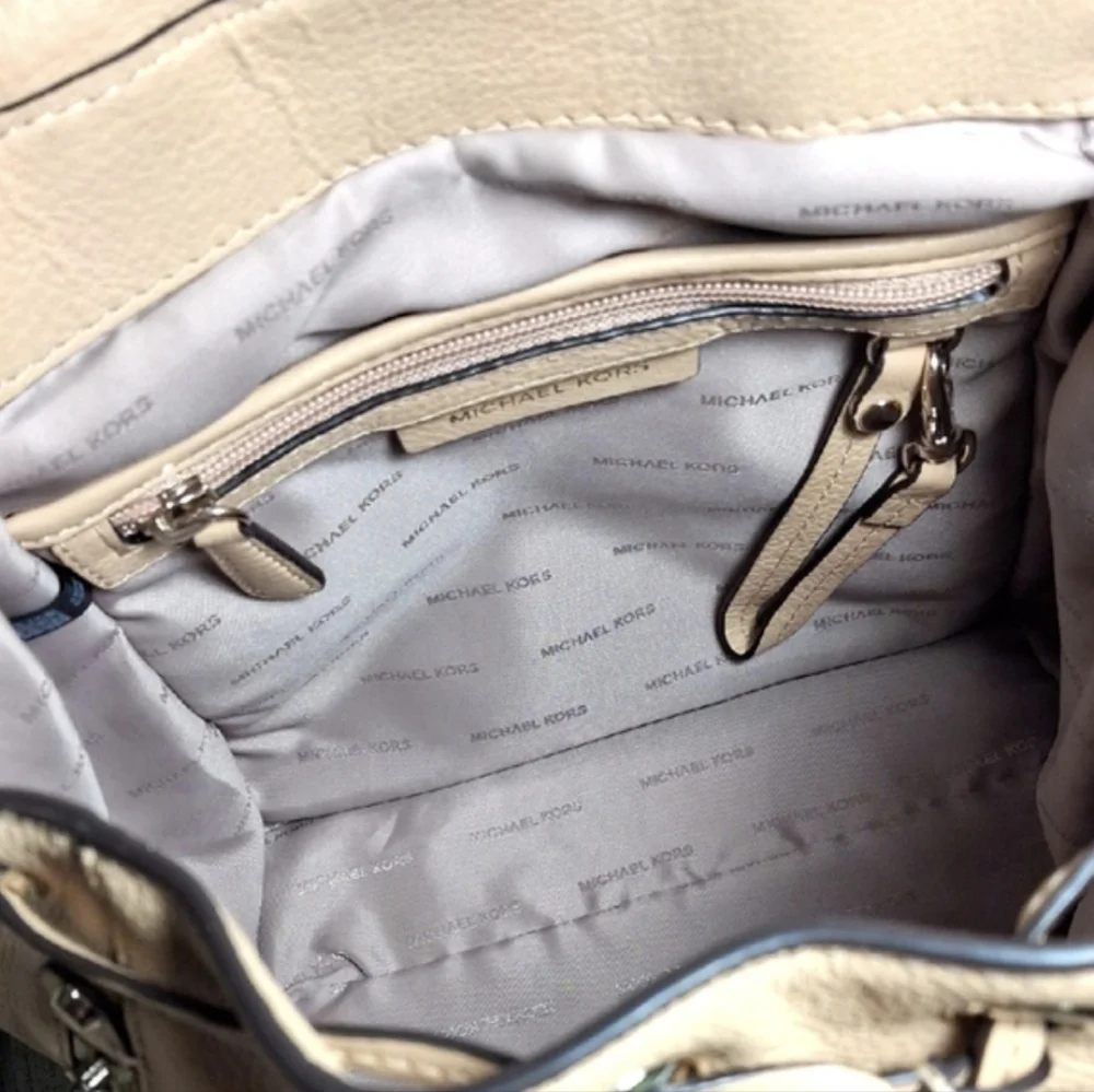 Michael Kors Evie Flower Garden Small Backpack Floral Embellisments - Picture 13 of 16